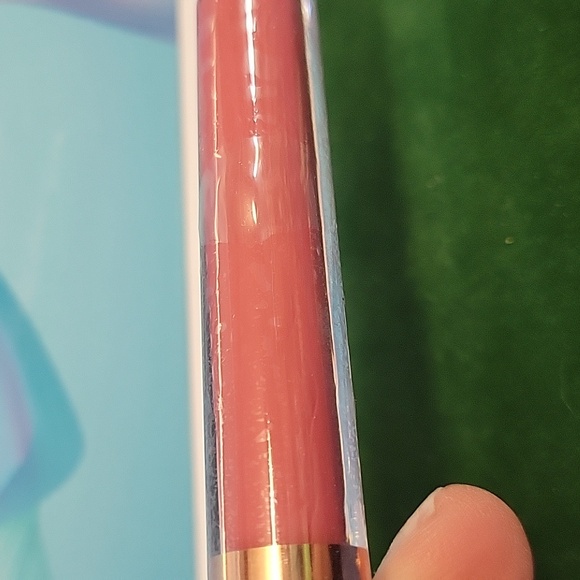 Lazora Matte Lip Gloss New Sealed - 03 Pink - Picture 3 of 3